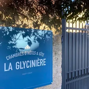 La Glycinière Couette-café Pont-Croix